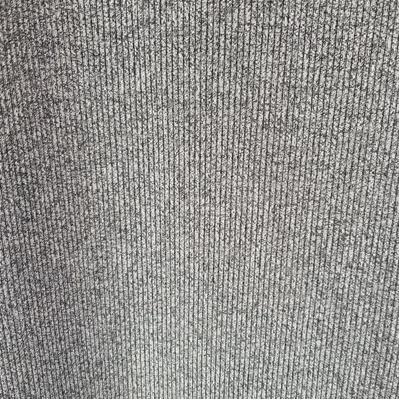 Green Envelope Ribbed Cold Shoulder Top Small - Picture 5 of 7